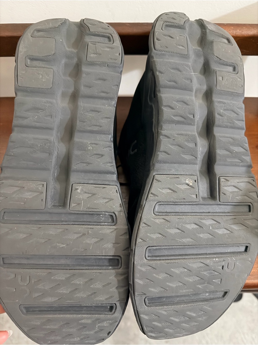 On Running Men's Black Athletic CloudTec Sneakers - Picture 6 of 6